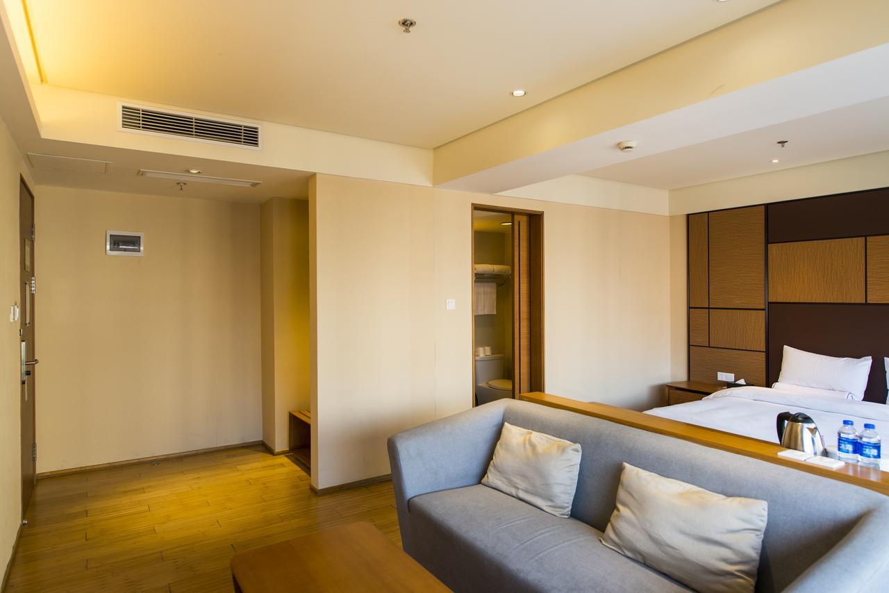 Ji Hotel Shanghai Jiangqiao Wanda Plaza Exteriör bild