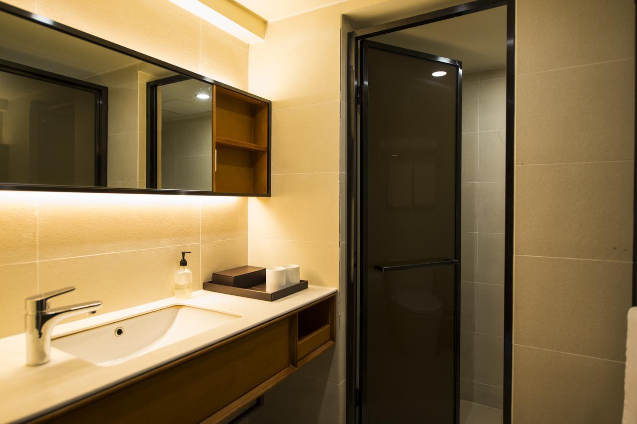 Ji Hotel Shanghai Jiangqiao Wanda Plaza Exteriör bild